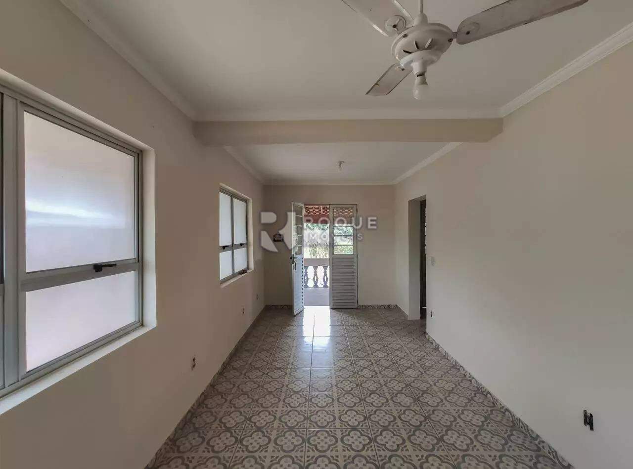 Chácara à venda no bairro Bairro dos Pires: 
