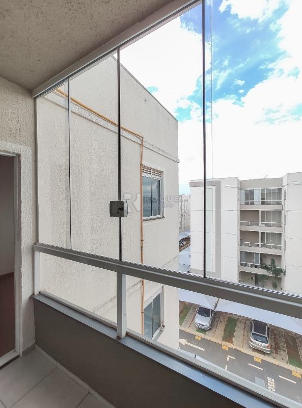 Apartamento para aluguel no bairro Graminha: Sacada 