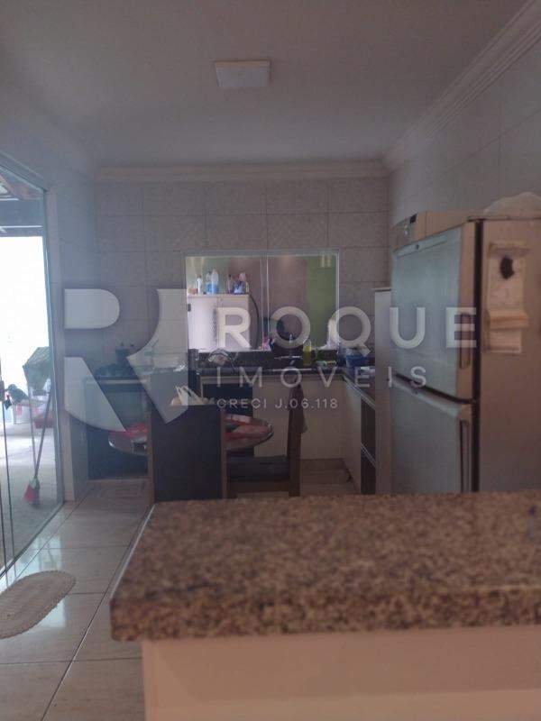 Casa Residencial à venda no bairro Jardim Esmeralda: