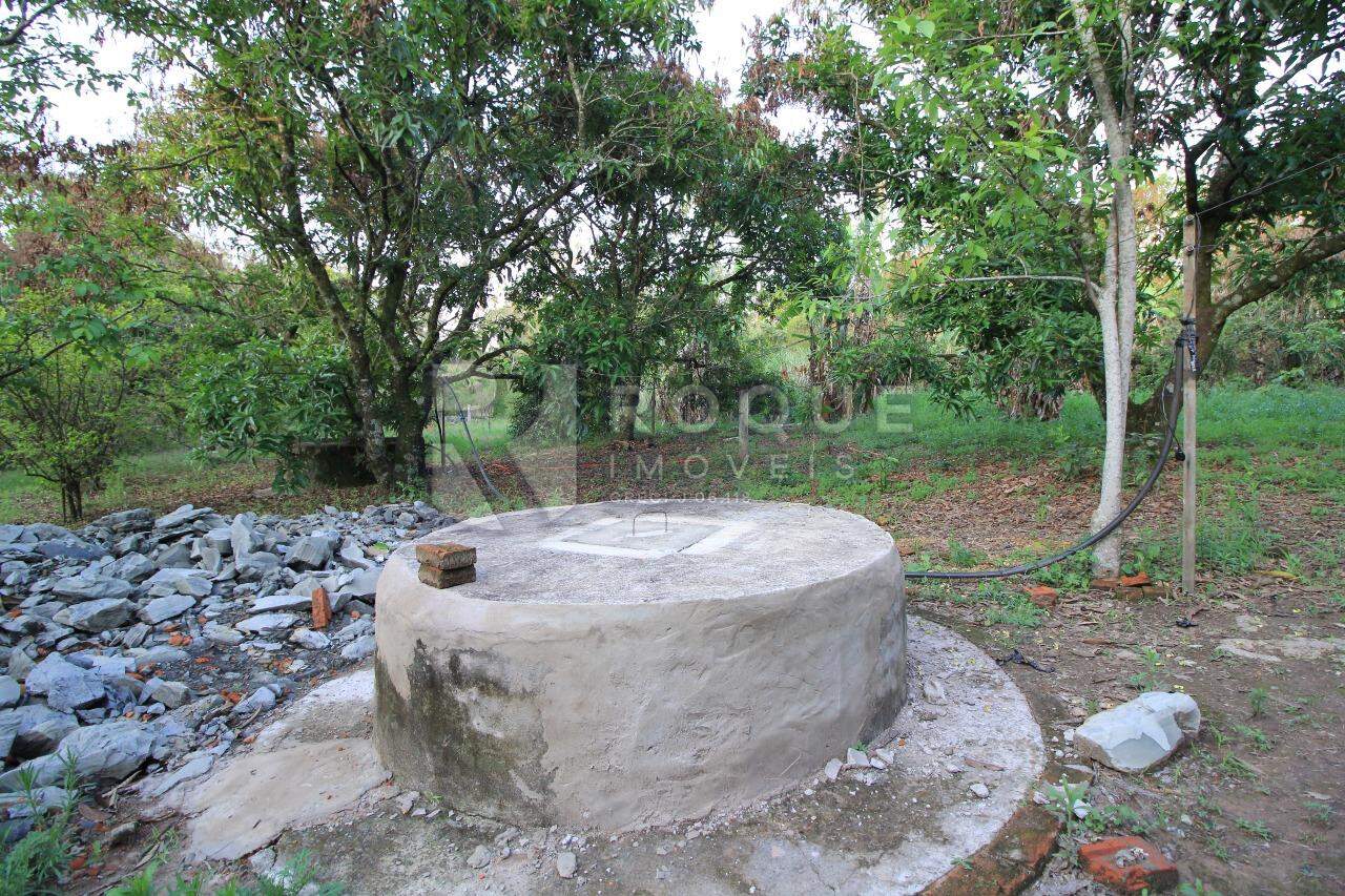 Sítio à venda no bairro Bairro do Pinhal: Poço Caipira