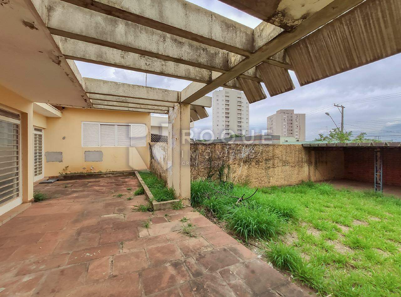 Casa Comercial para aluguel no bairro Centro: Área da frente 