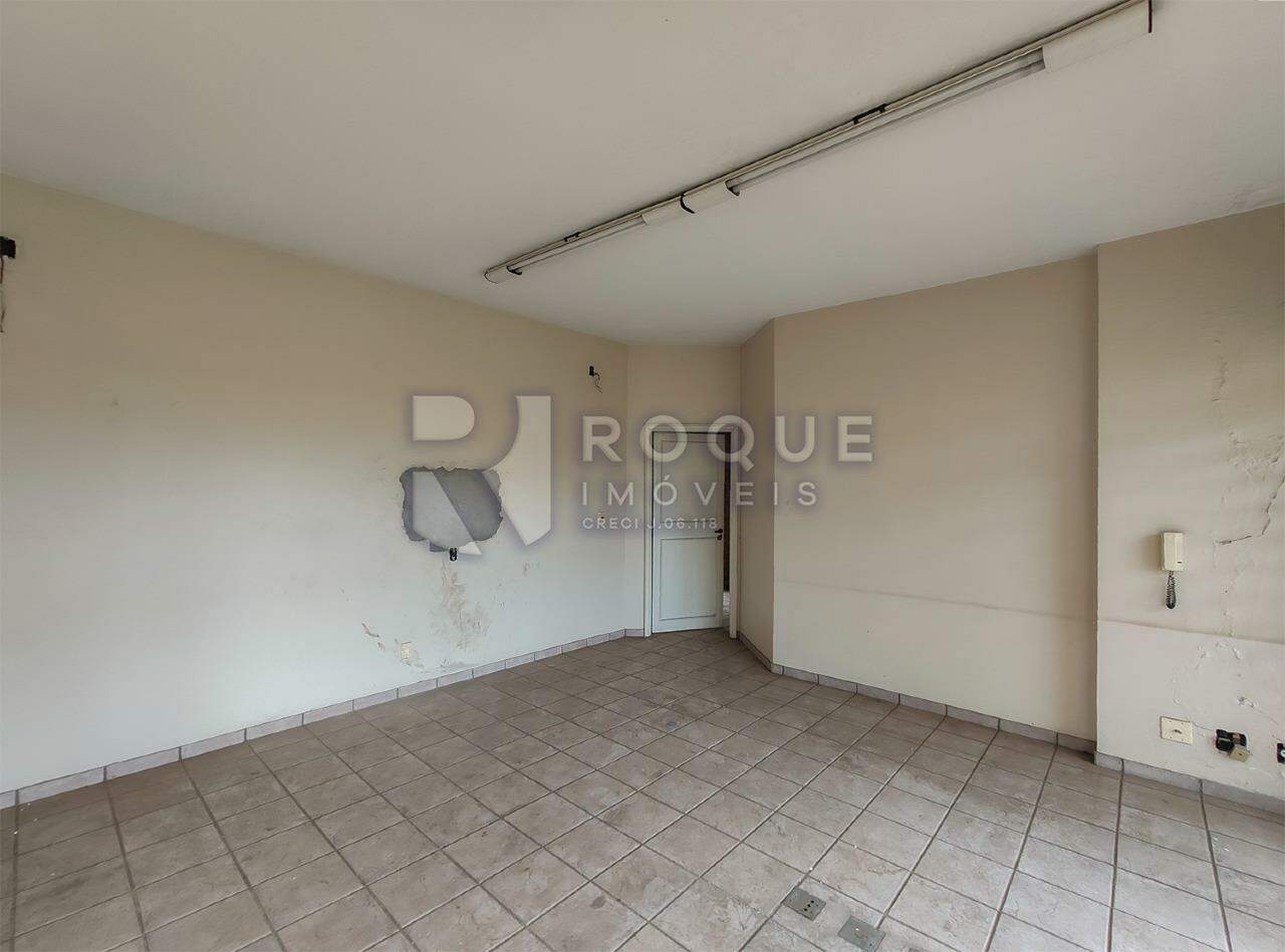 Casa Comercial para aluguel no bairro Centro: Sala 