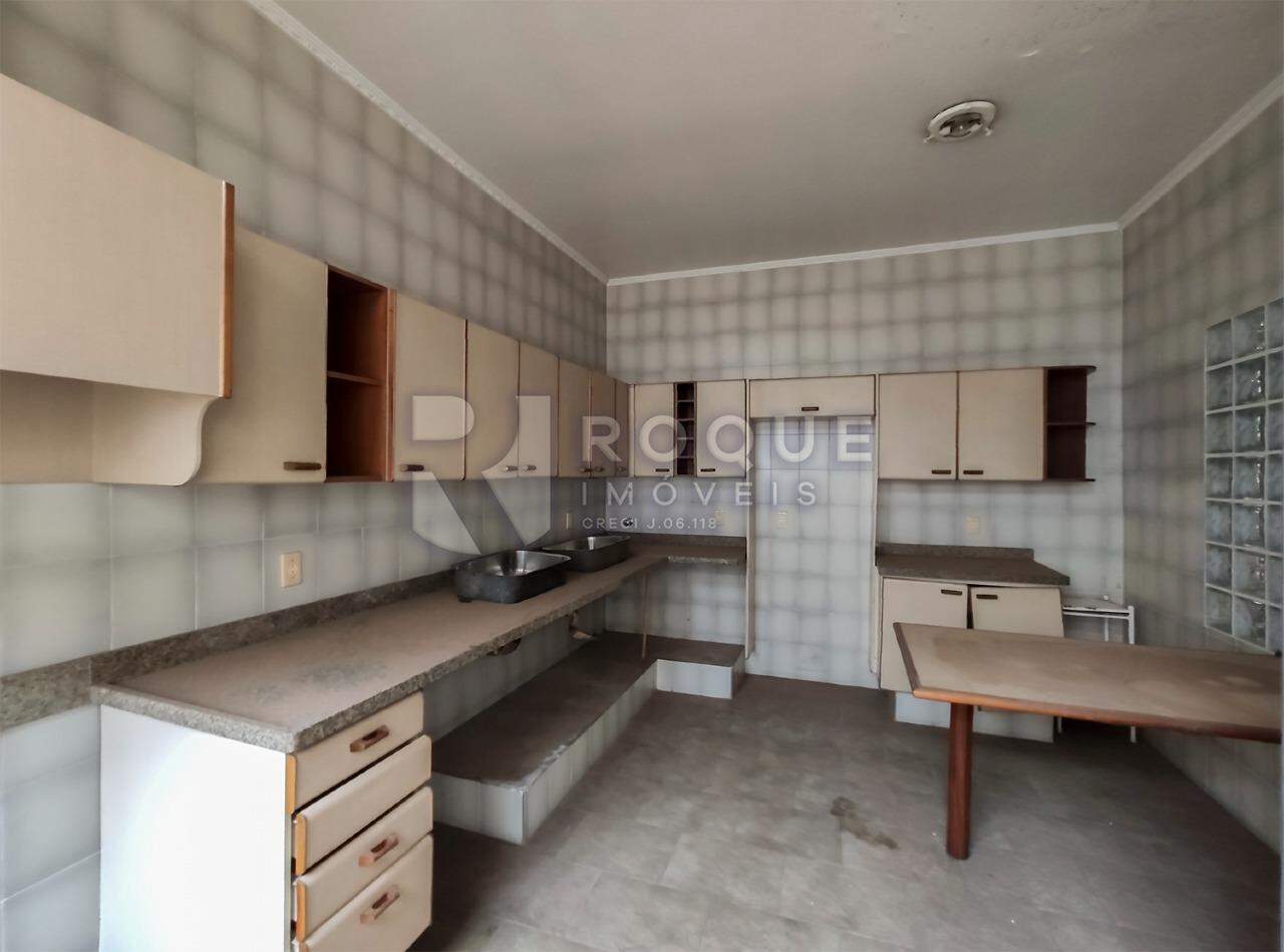 Casa Comercial para aluguel no bairro Centro: Cozinha 