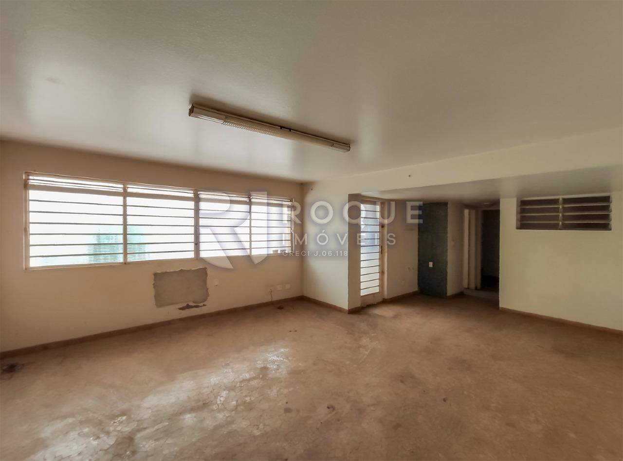 Casa Comercial para aluguel no bairro Centro: Sala 