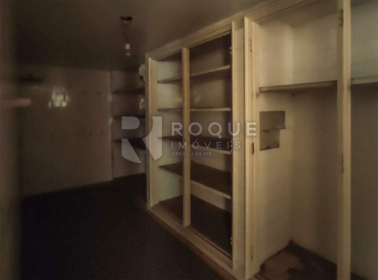 Casa Comercial para aluguel no bairro Centro: Sala