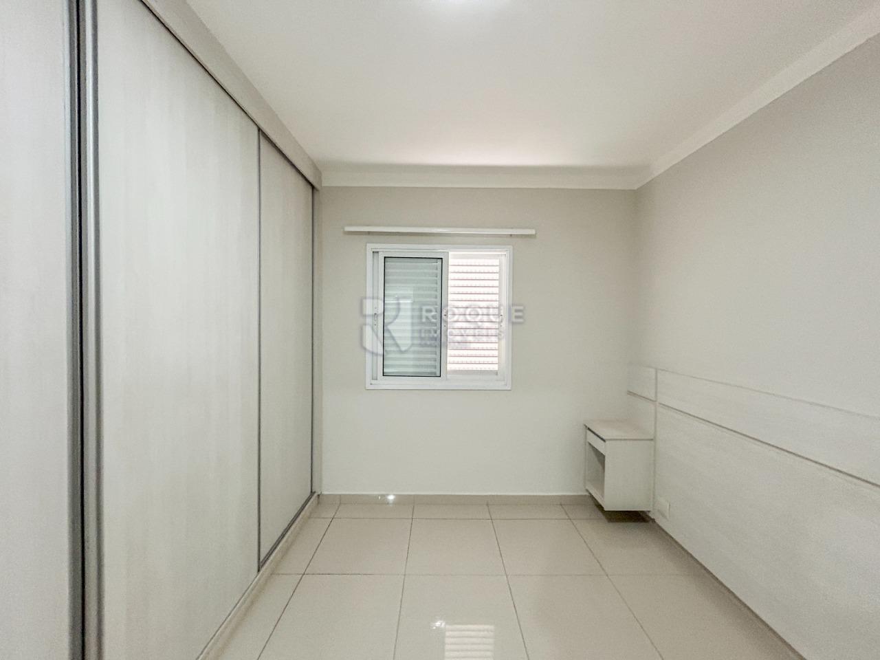 Apartamento para aluguel no bairro Desmembramento Oscar Antonio Breda: Dormitório 2 suíte 