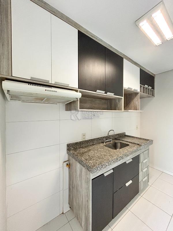 Apartamento para aluguel no bairro Desmembramento Oscar Antonio Breda: Cozinha