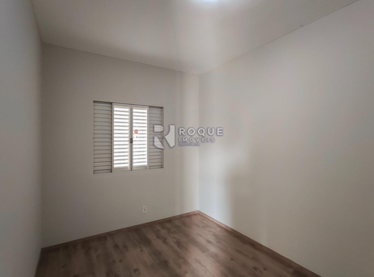 Apartamento à venda no bairro Vila Queiroz:
