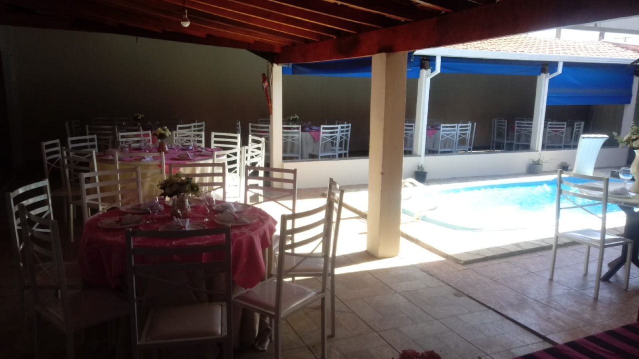 Casa Residencial à venda no bairro Jardim Residencial Roseira: 