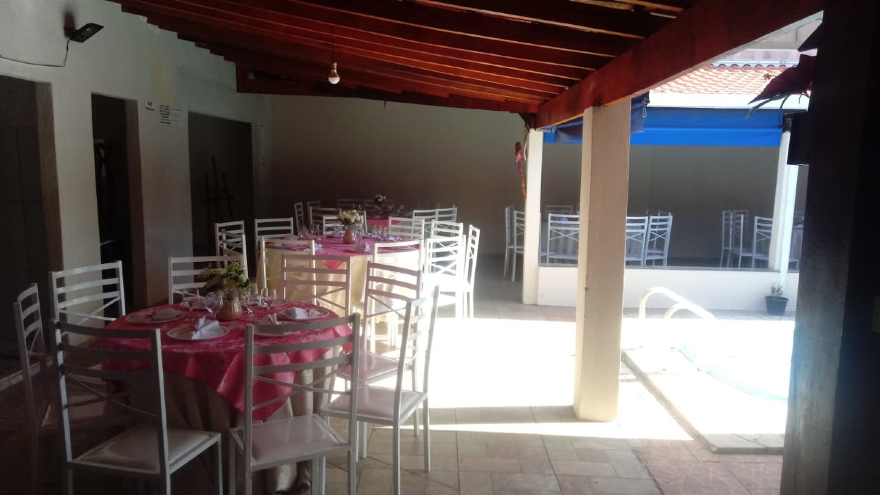 Casa Residencial à venda no bairro Jardim Residencial Roseira: 