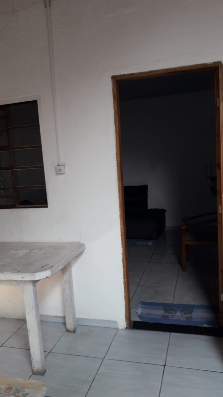 Casa Residencial à venda no bairro Jardim Residencial Roseira: 