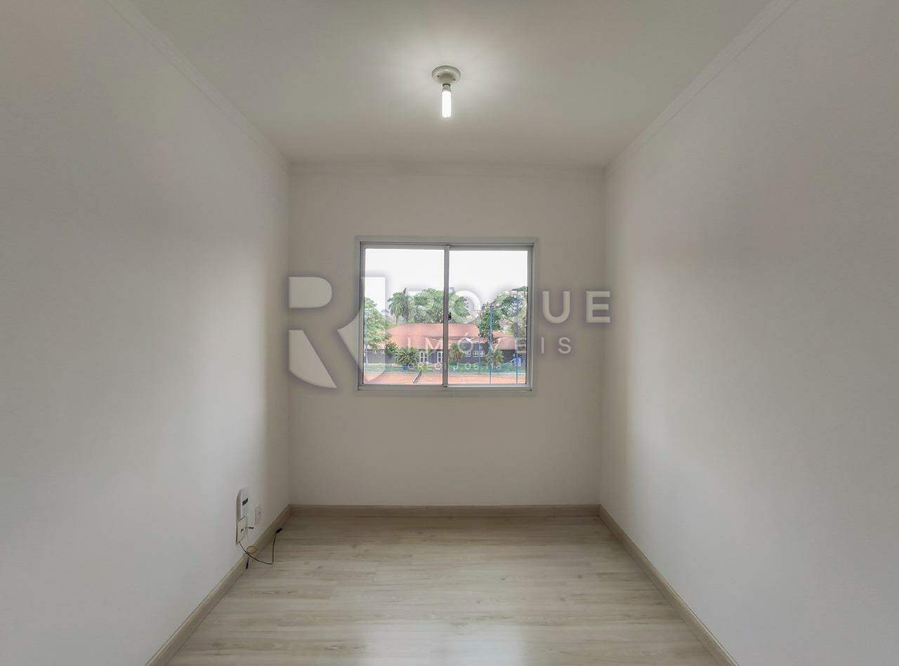 Apartamento para aluguel no bairro Vila Queiroz: Sala 