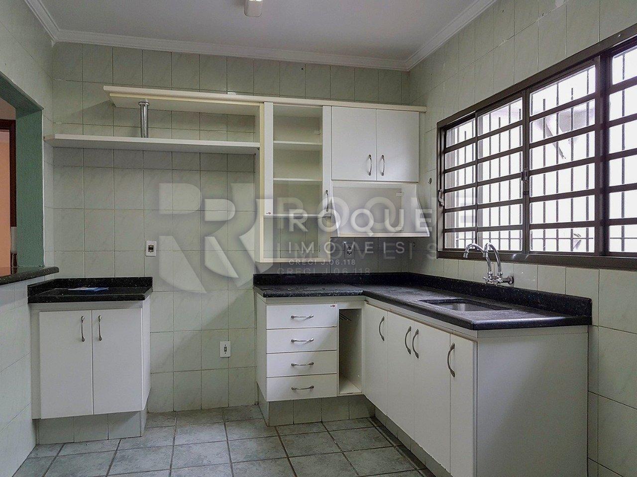 Casa Residencial à venda no bairro Vila Anita: 