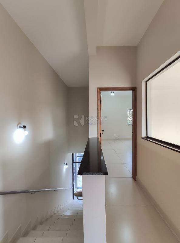 Salas/Conjuntos para aluguel no bairro Centro: Hall em comum 