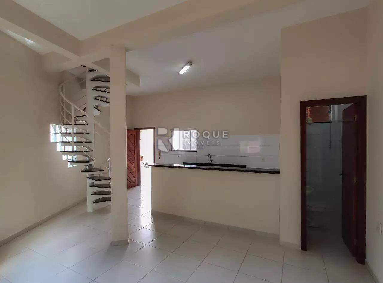 Casa Residencial à venda no bairro Jardim Residencial Roseira: