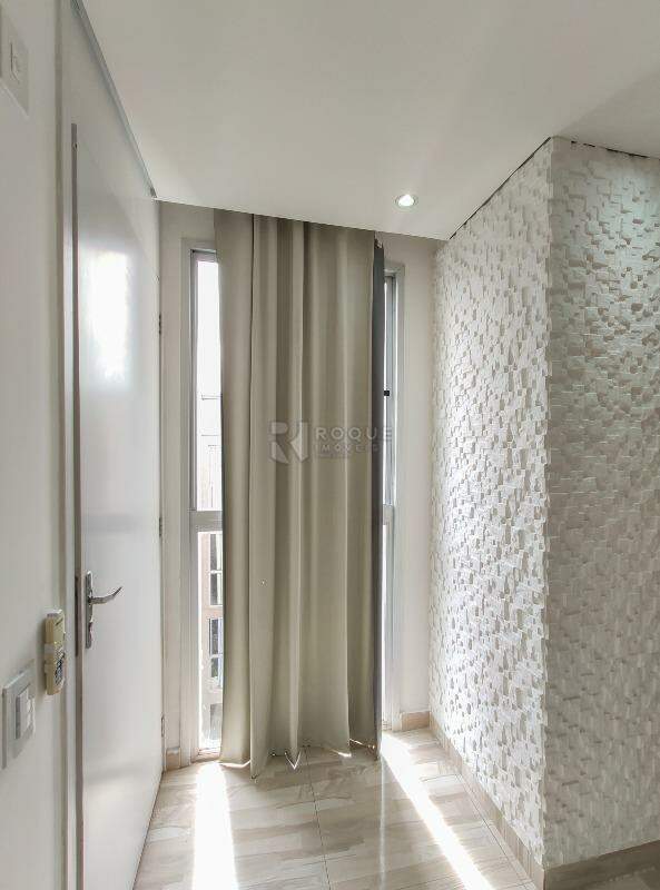 Apartamento para aluguel no bairro Parque Hippolyto: Sala 