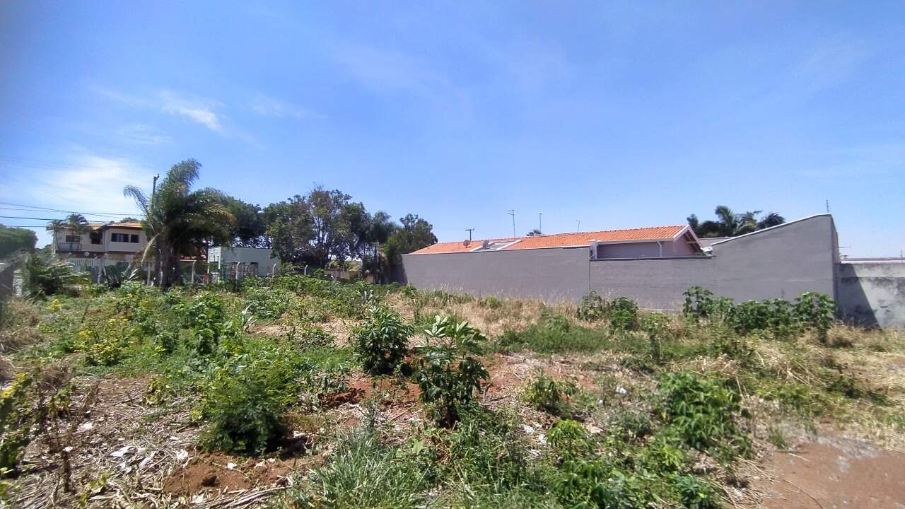 Terreno à venda no bairro Parque Egisto Ragazzo: 