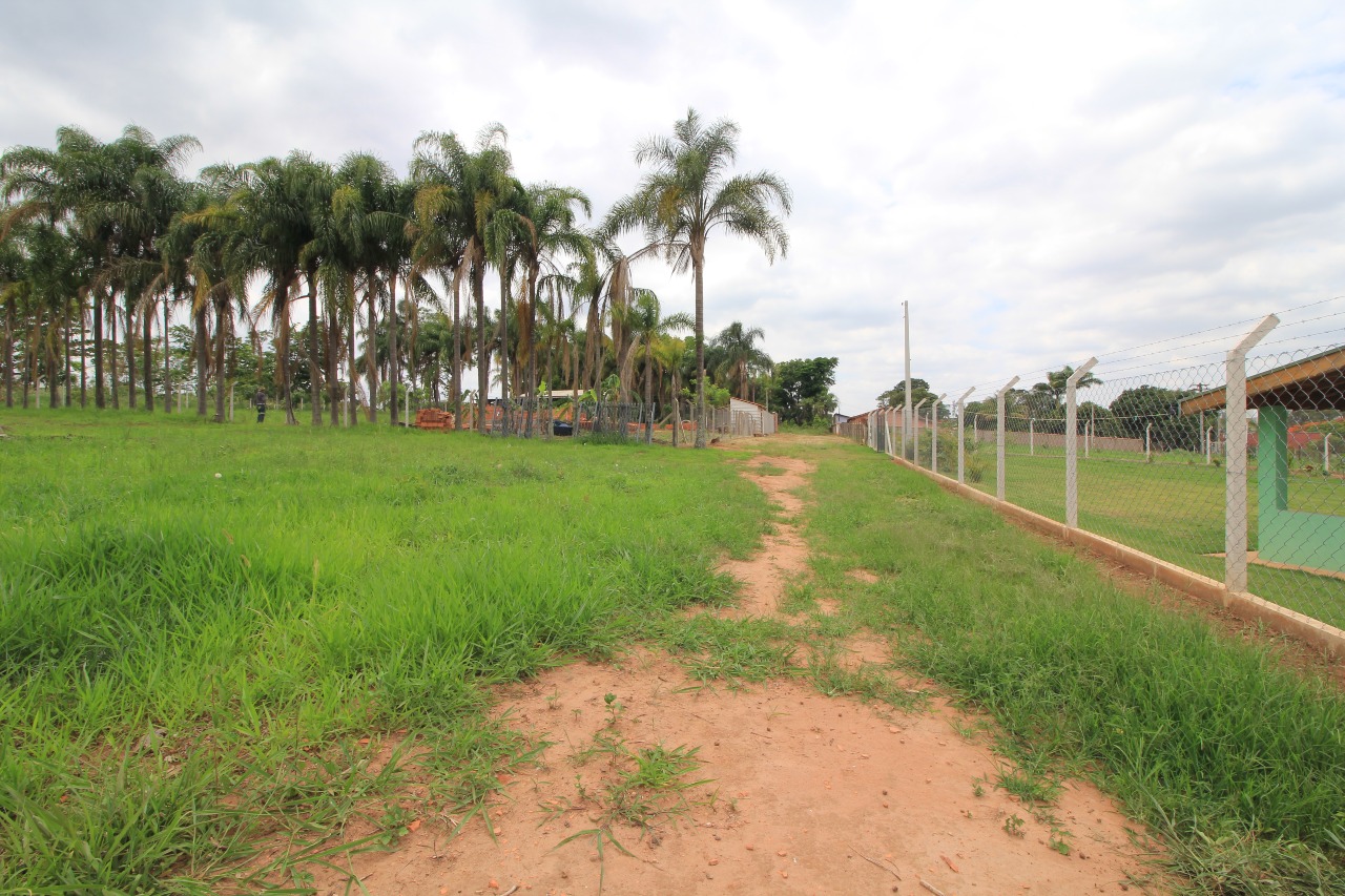 Terreno à venda no bairro SITIO SANTA MARIA: 