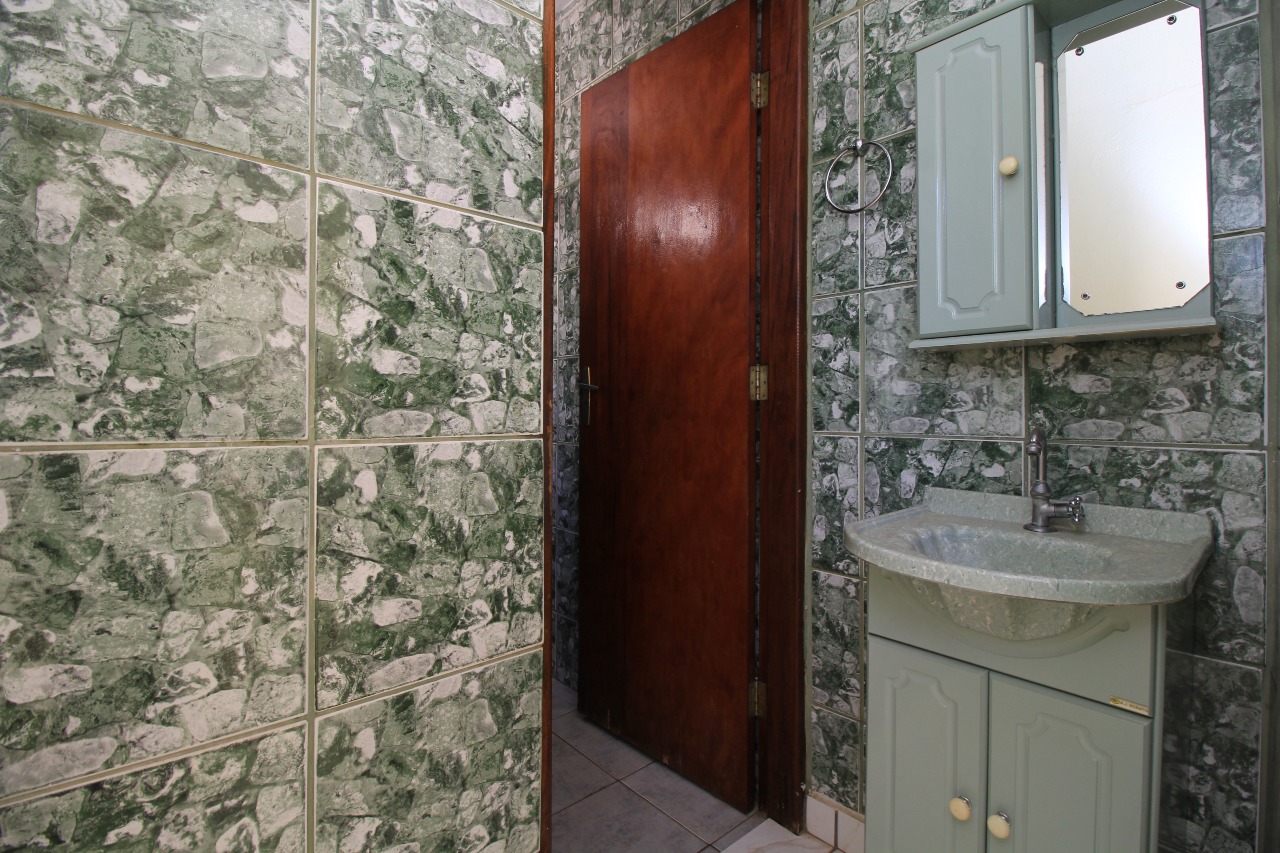 Casa Residencial à venda no bairro Jardim Paulista: Banheiro