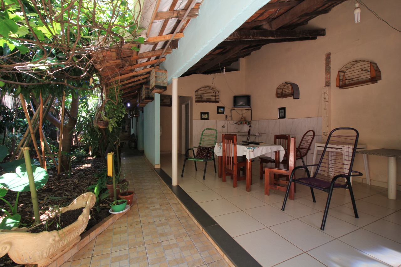 Casa Residencial à venda no bairro Jardim Paulista: Área Externa / Acesso a Edícula