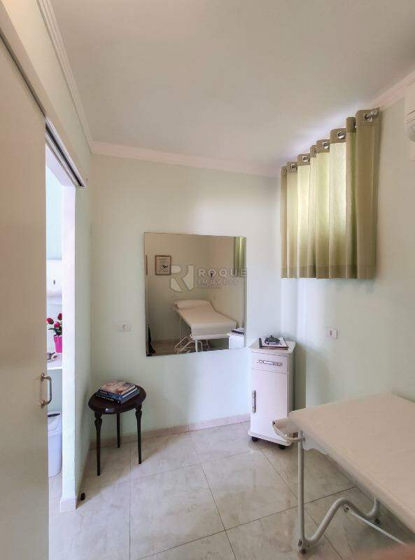 Salas/Conjuntos para aluguel no bairro Vila Queiroz: Sala 