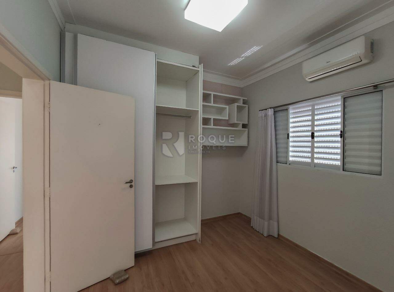 Casa em condomínio para aluguel no bairro Residencial Jardim dos Ipês: Suíte 2