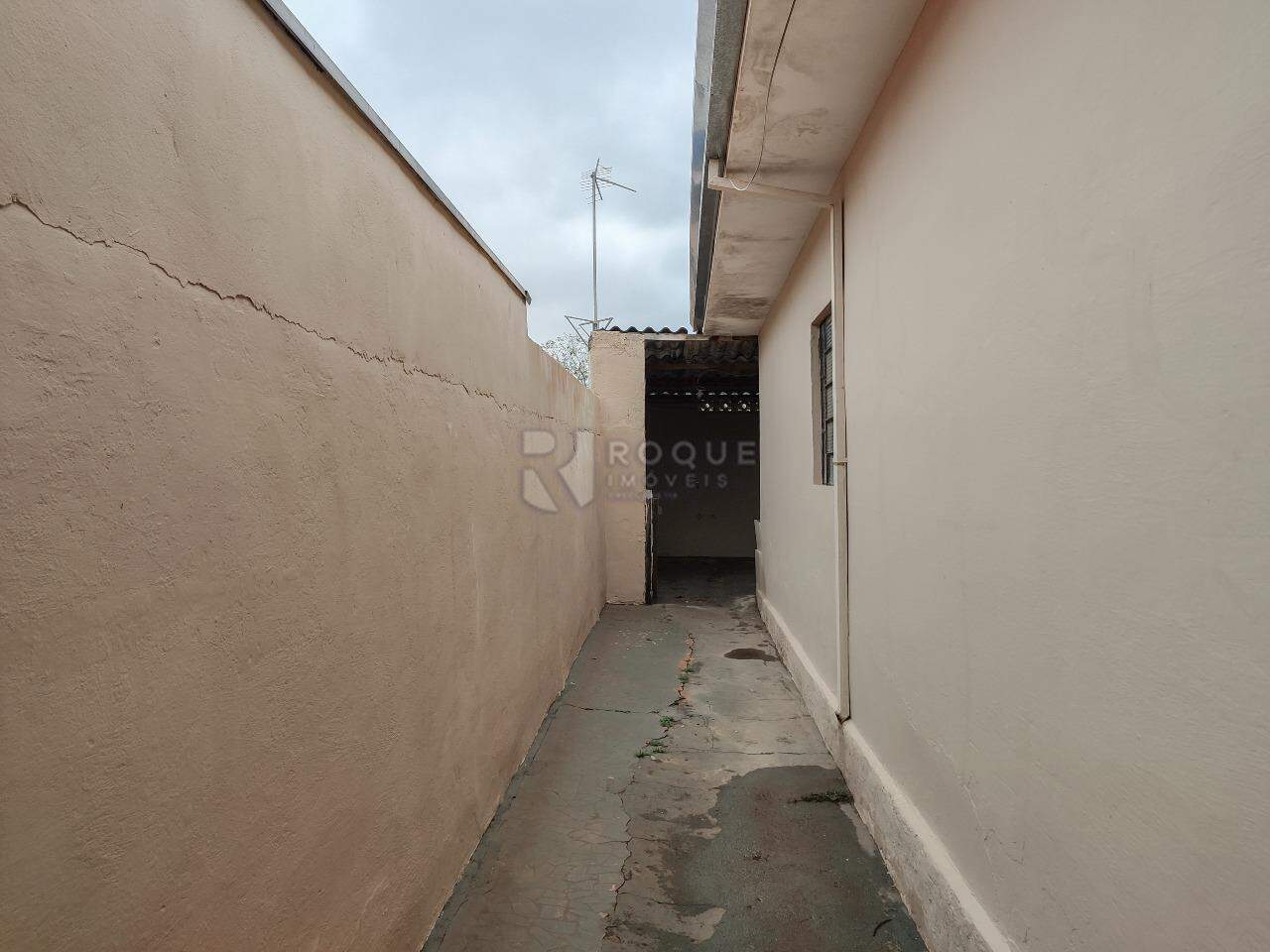 Casa Residencial para aluguel no bairro Jardim São Paulo: Corredor 