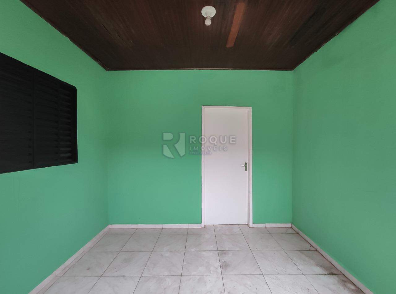 Casa Residencial para aluguel no bairro Jardim São Paulo: Área fundo 