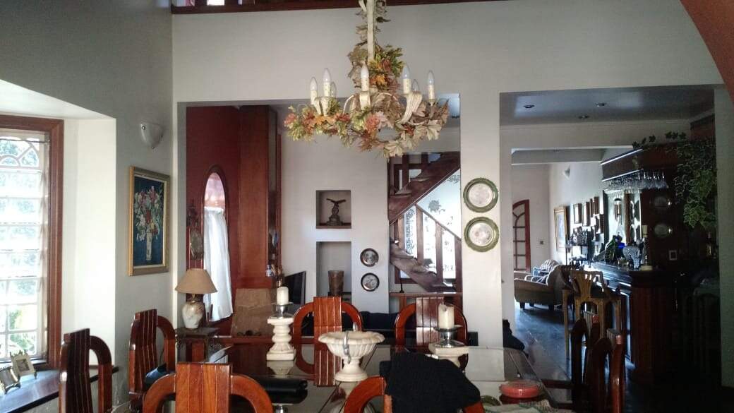 Casa em condomínio à venda no bairro Parque São Bento: 