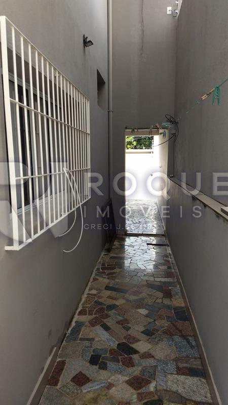 Casa Residencial à venda no bairro Jardim Elisa Fumagalli: Corredor