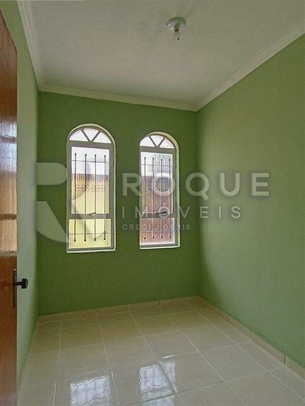 Casa Residencial à venda no bairro Jardim Bartolomeu Grotta: Escrtório