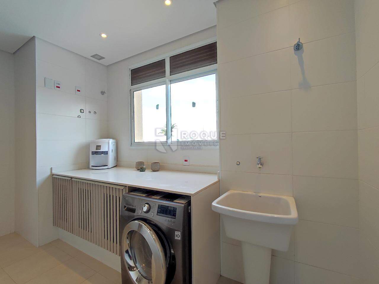 Apartamento à venda no bairro Jardim Florença: LAVANDERIA