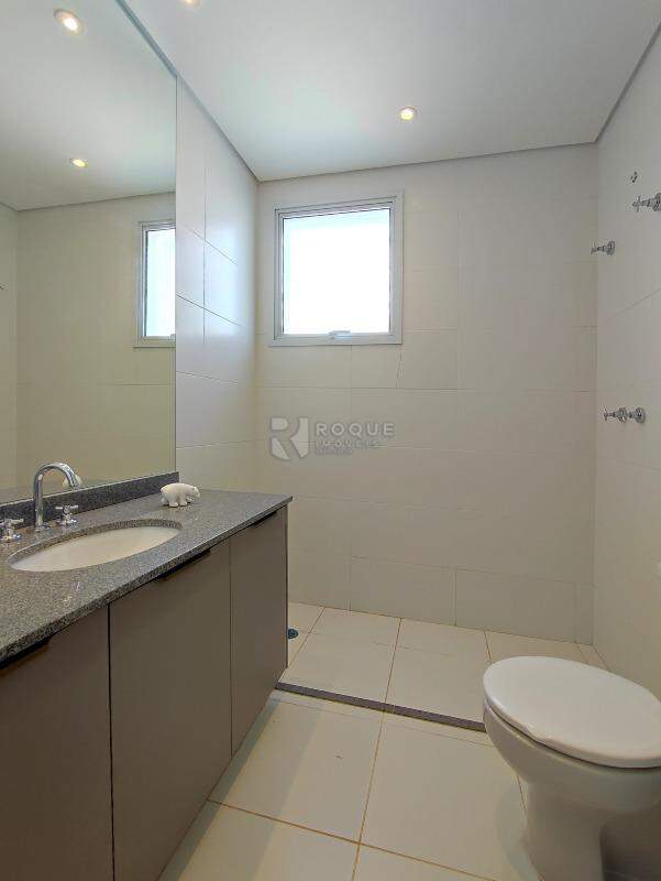 Apartamento à venda no bairro Jardim Florença: BANHEIRO SUÍTE 1