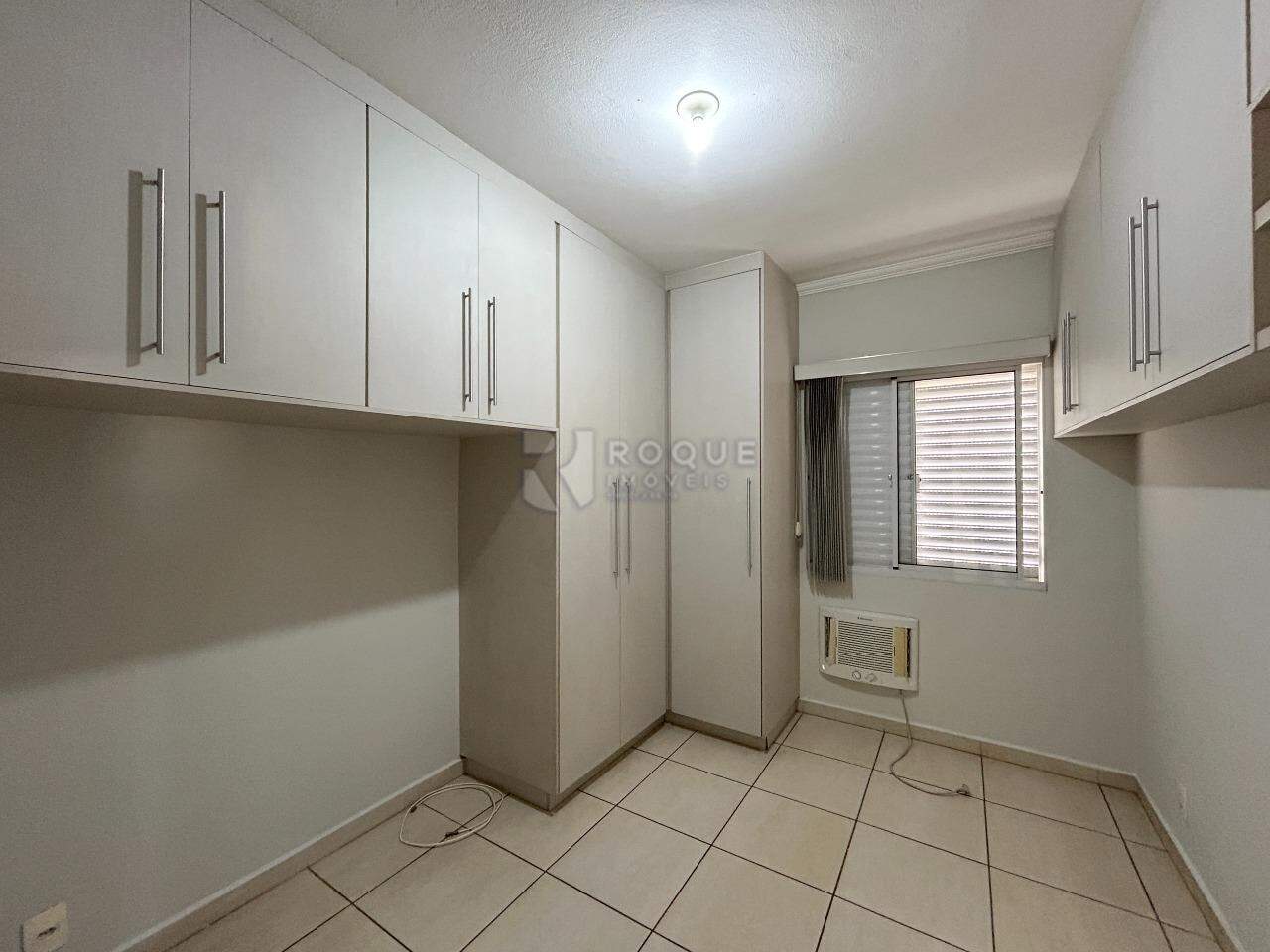 Apartamento para aluguel no bairro Vila Independência: Dormitório 1