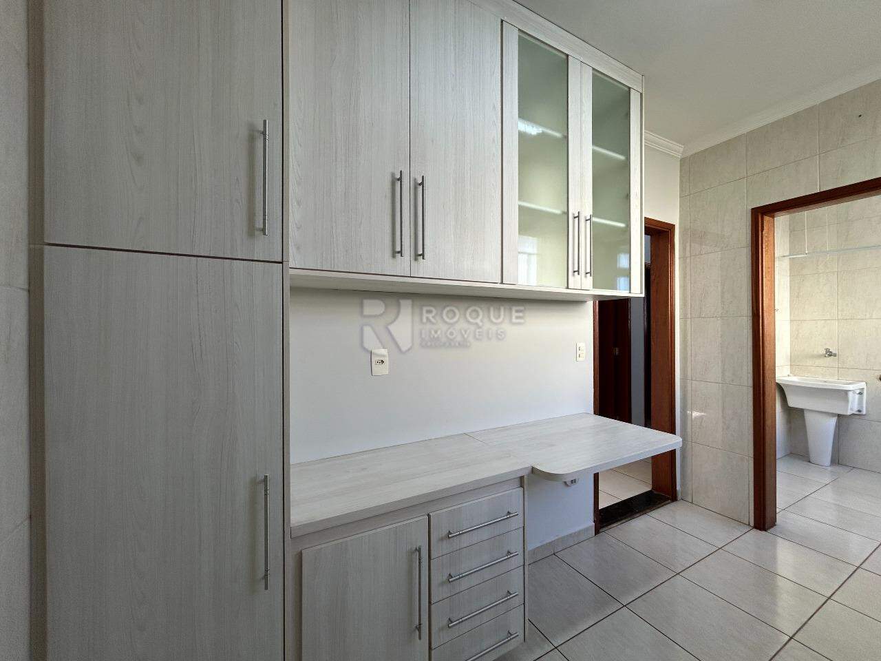 Apartamento para aluguel no bairro Vila Independência: Cozinha
