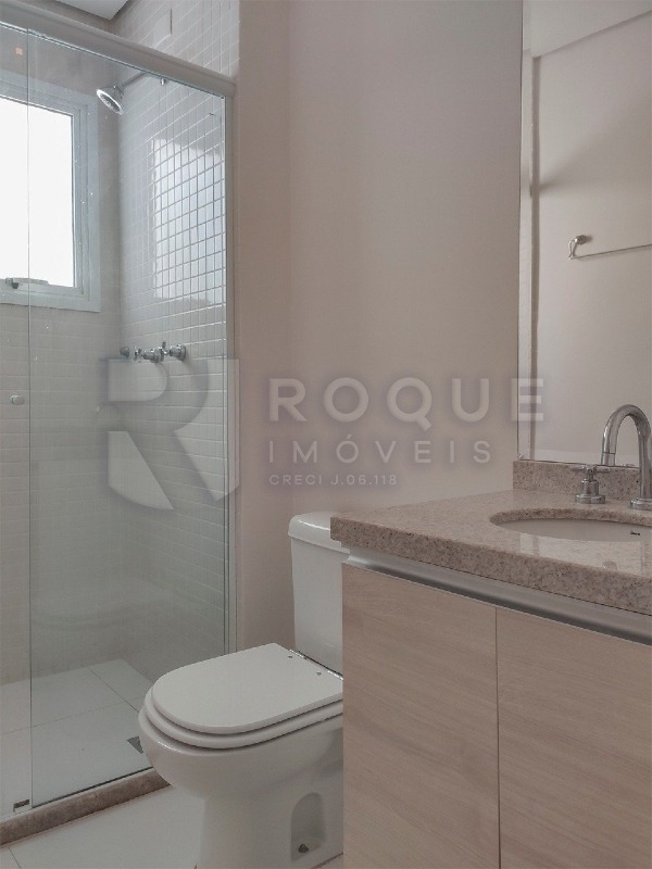 Apartamento para aluguel no bairro Desmembramento Oscar Antonio Breda: WC 