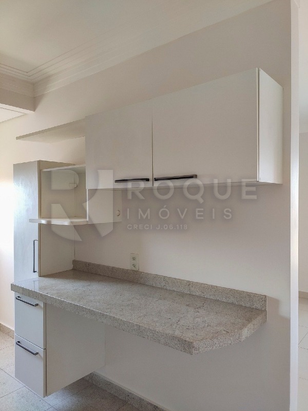 Apartamento para aluguel no bairro Desmembramento Oscar Antonio Breda: Cozinha 