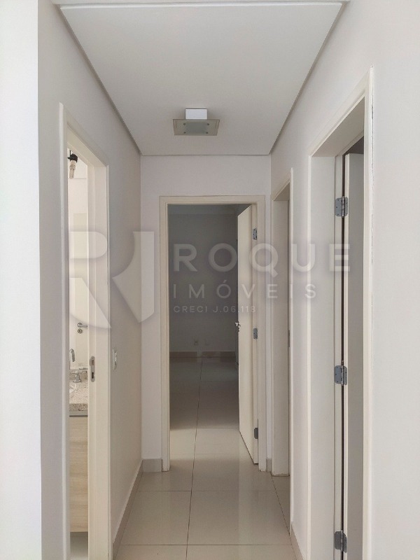 Apartamento para aluguel no bairro Desmembramento Oscar Antonio Breda: Hall