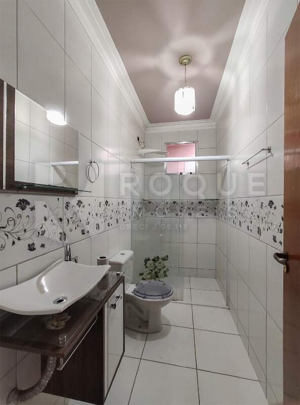 Casa Residencial para aluguel no bairro Jardim do Lago: WC 