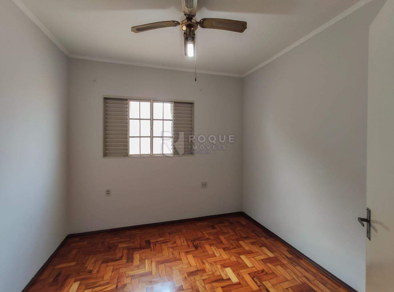 Casa Residencial para aluguel no bairro Centro: Dormitório 2