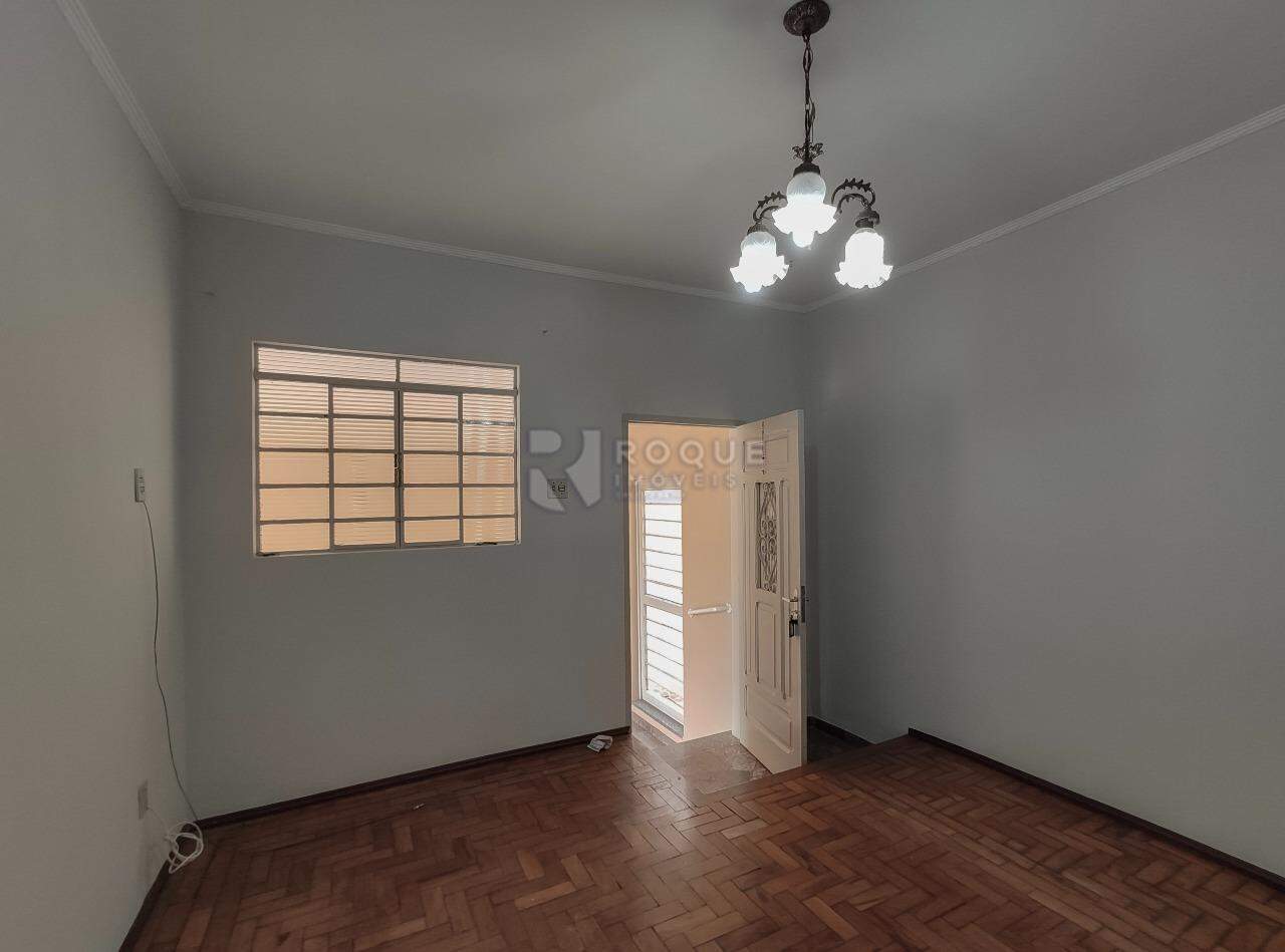 Casa Residencial para aluguel no bairro Centro: Sala 