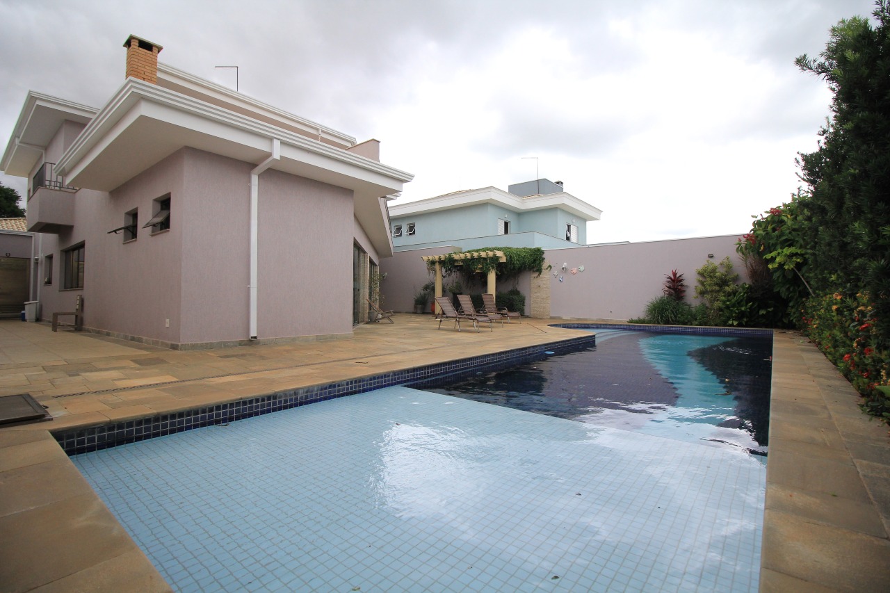 Casa em condomínio à venda no bairro Residencial Ilha de Bali: 