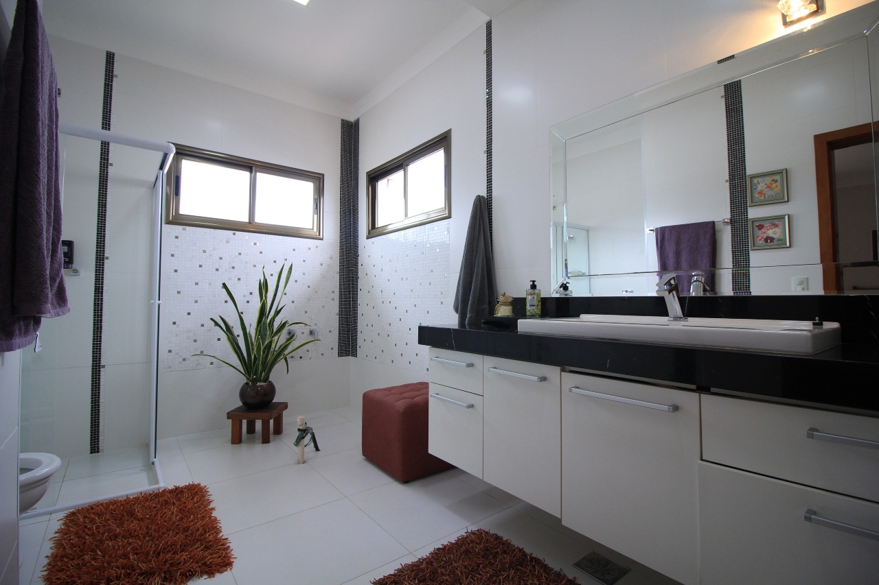 Casa em condomínio à venda no bairro Residencial Ilha de Bali: 