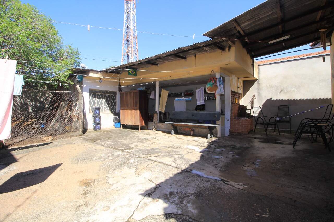 Casa Residencial à venda no bairro Centro: 