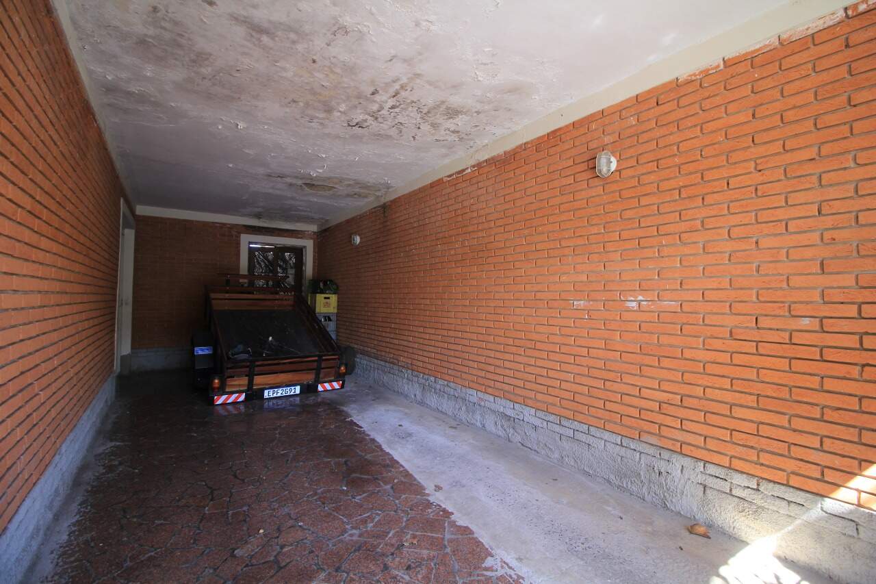 Casa Residencial à venda no bairro Centro: 