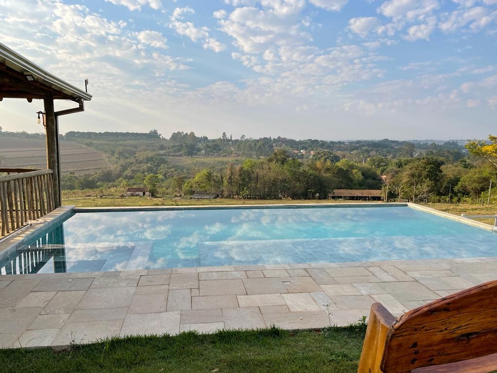 Chácara à venda no bairro Bairro do Pinhal: 