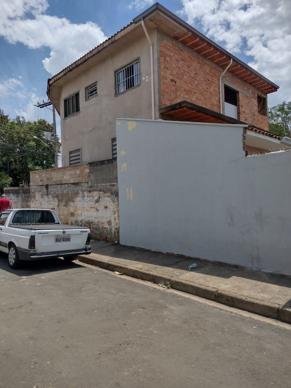 Casa Residencial à venda no bairro Jardim São Luiz: 