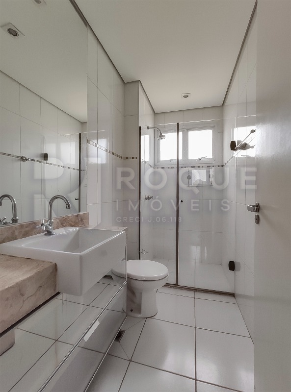 Apartamento para aluguel no bairro Jardim Residencial Francisco Cruãnes: WC suíte 