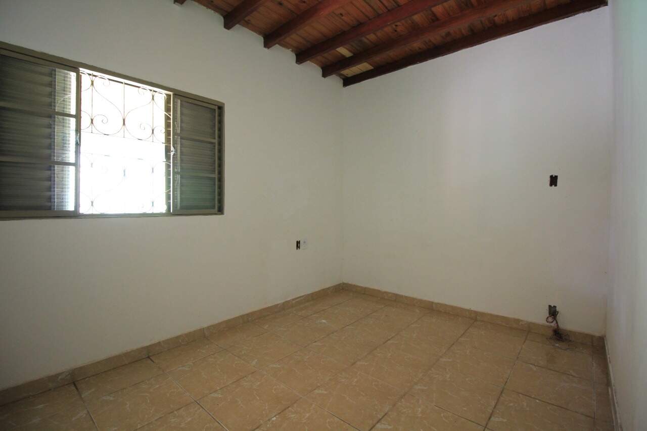 Chácara à venda no bairro Bairro do Pinhal: SUÍTE