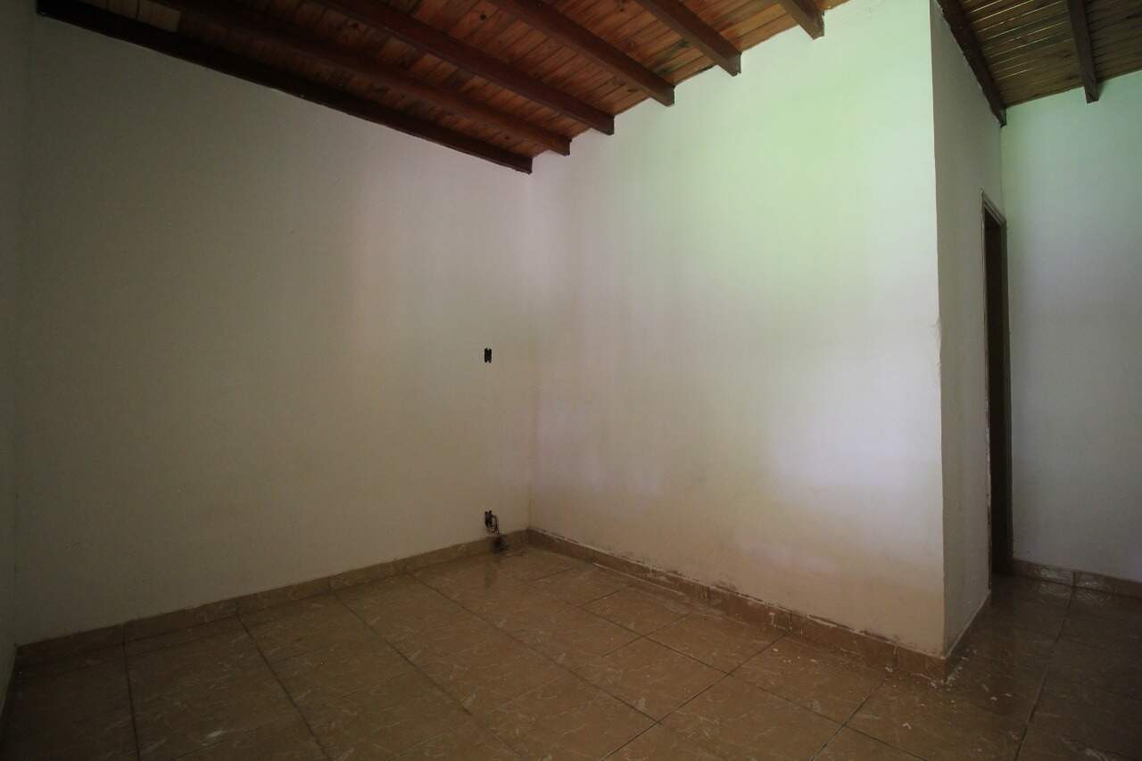 Chácara à venda no bairro Bairro do Pinhal: SUÍTE